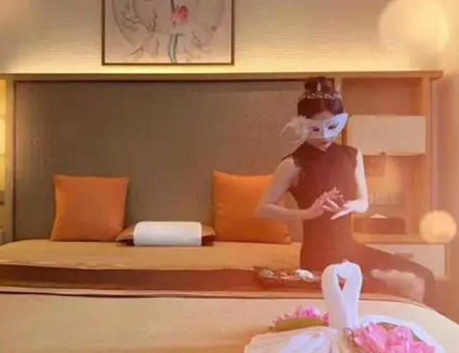 我在深圳罗湖体验了下高端男士按摩spa会馆，私人会所花样超多